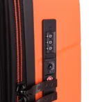 Średnia walizka Discovery Lava pomarańczowa 70L