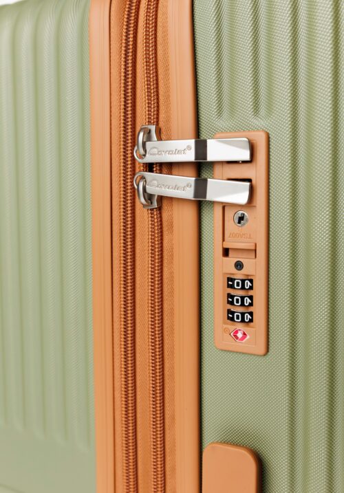 Duża walizka Cavalet Dalby zielona 114L