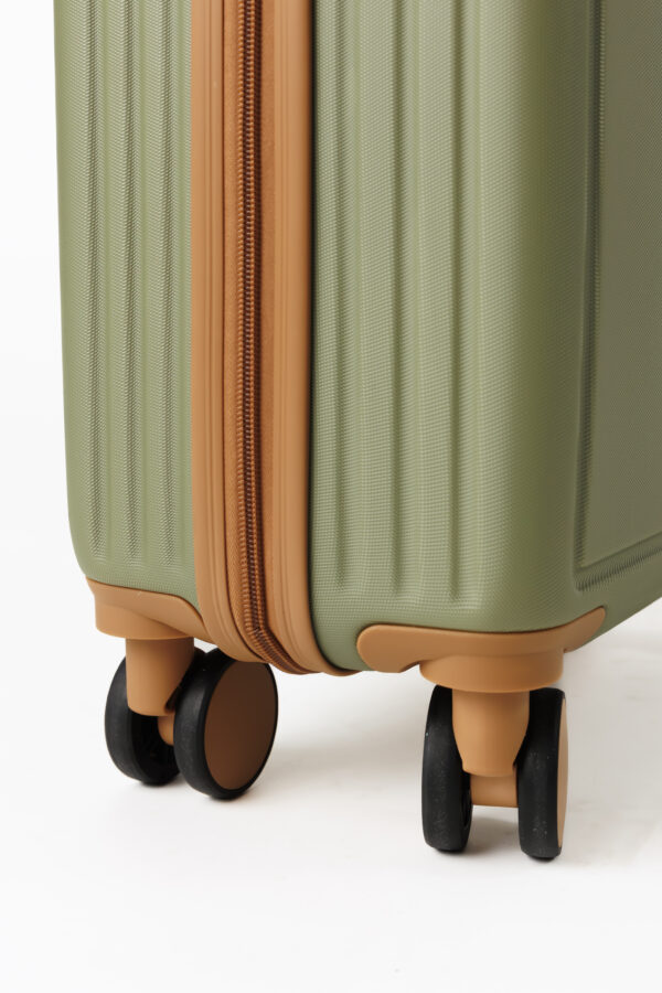 Cavalet Dalby Small Cabin Suitcase Green 76L