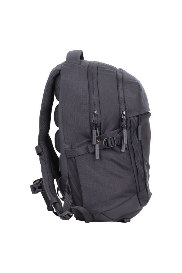 plecak-Discovery-CRUX-Czarny-D02600.06 (5) Średni plecak Discovery Crux czarny 20l