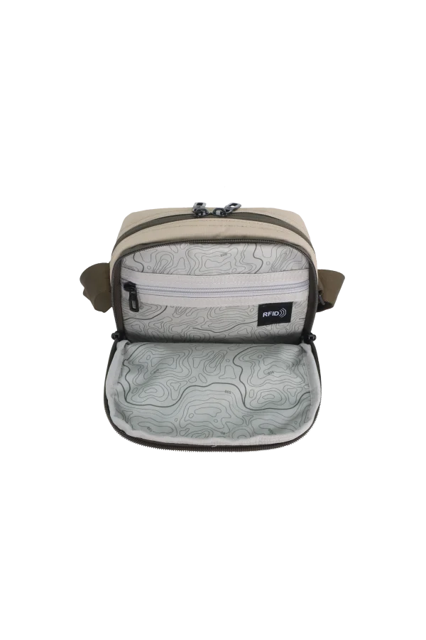 saszetka-na-ramie-discovery-downtown-piaskowa-3l-d00912100-(8) Saszetka na ramię 3l piaskowa